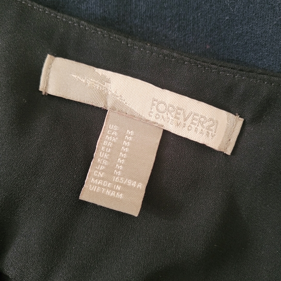 Thin black women's top - Picture 5 of 5